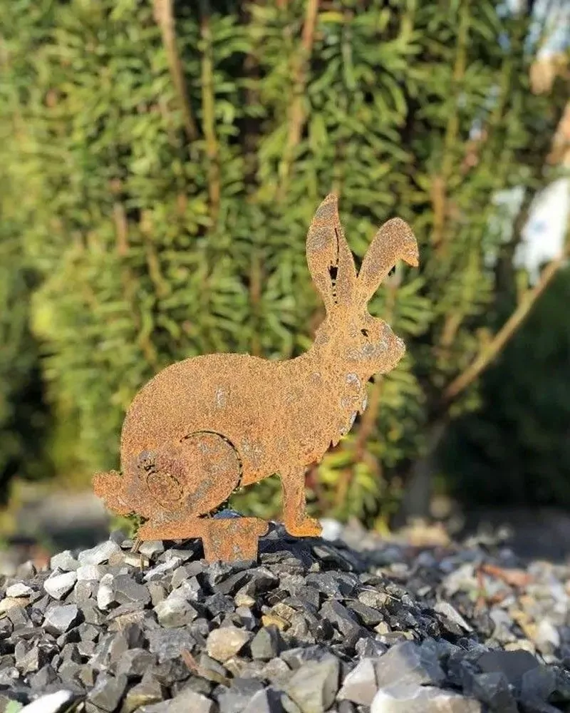 Silhouette - Lapin à piquer en acier corten (Métal) pour la décoration de jardin ! Silhouette - Lapin à piquer en acier corten (Métal) pour la décoration de jardin !
